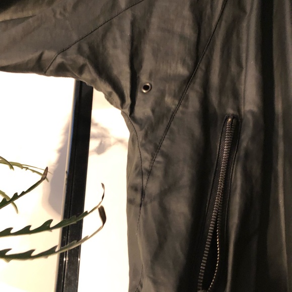 Theory parka rain jacket Sz L fits M or L - Picture 6 of 8